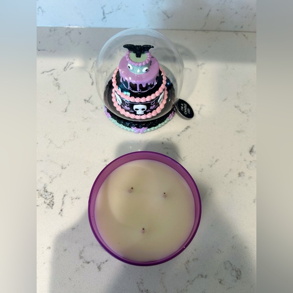 Bath and Body Works Halloween Sugar Spell Sweets Candle - Picture 3 of 8